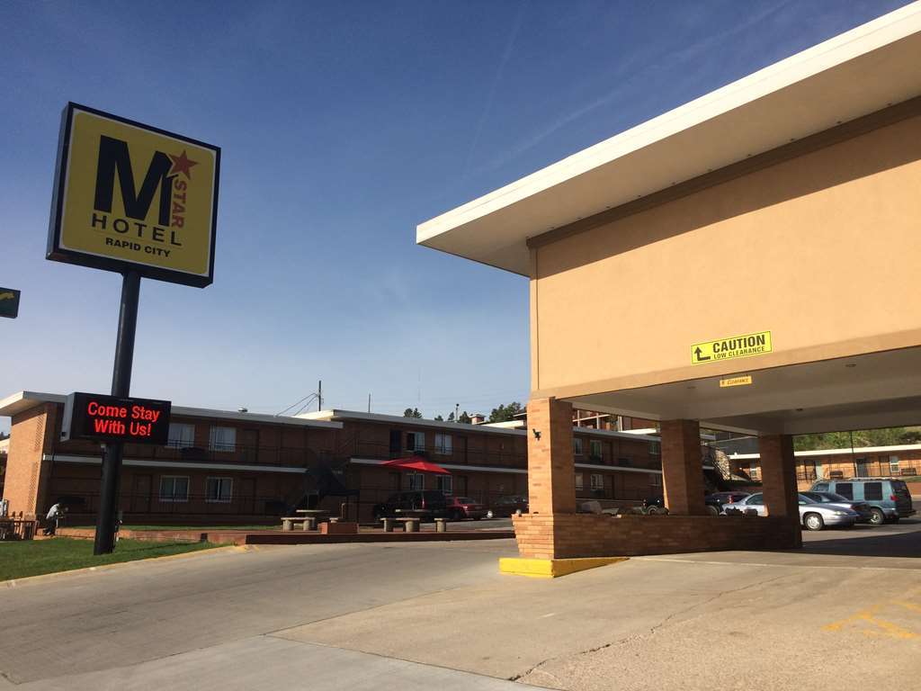 M Star Rapid City Ngoại thất bức ảnh