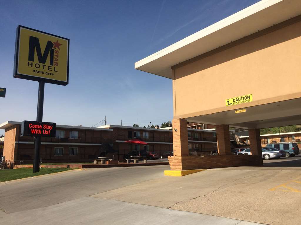 M Star Rapid City Ngoại thất bức ảnh